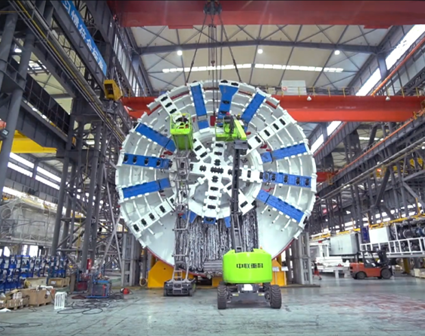 盾構(gòu)機(jī)組裝